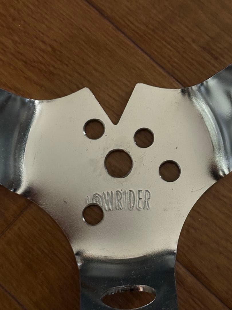 チェーンステアリング　ローライダーchicano jlug car ムーンアイズ