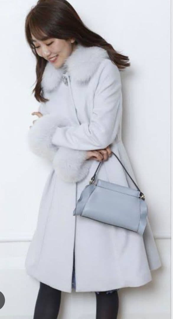 アプワイザーリッシェ　コート　ライトグレー　フードファー付5wayコート