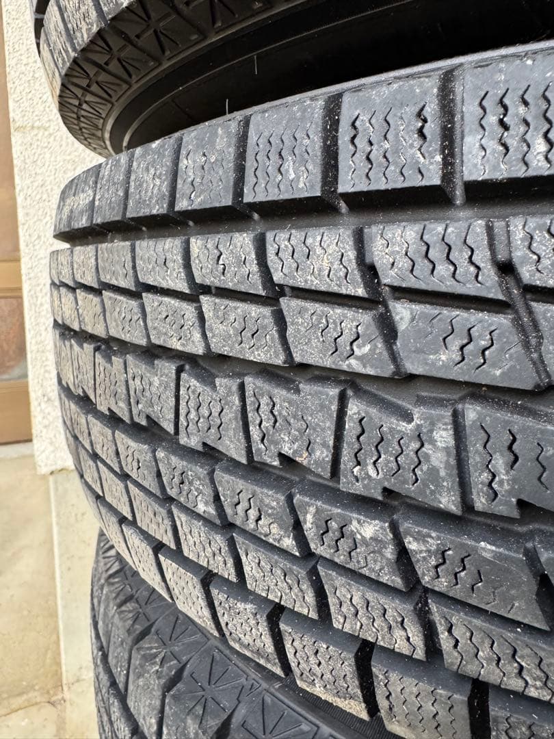 ジムニーシエラ JB74 15インチ スタッドレスタイヤ ホイールセット 4本