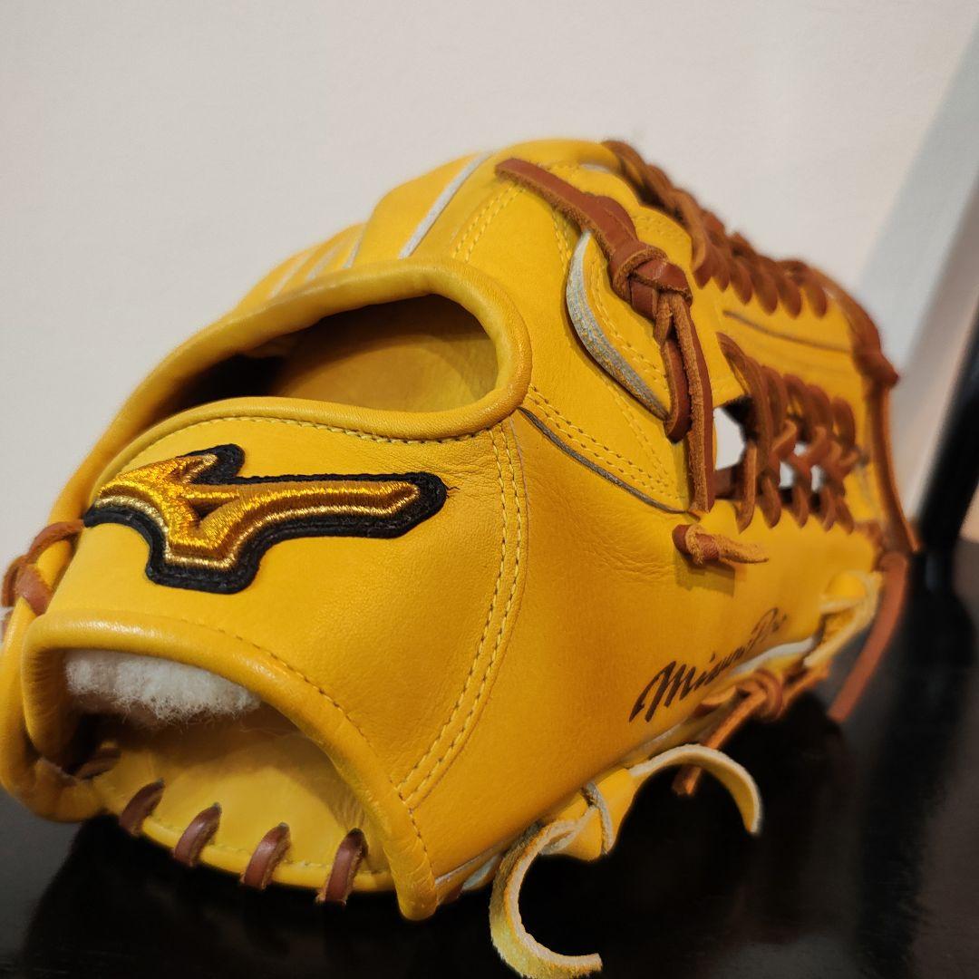 ミズノプロ　軟式用　外野手用　フィンガーコアテクノロジー イエロー 右投げ