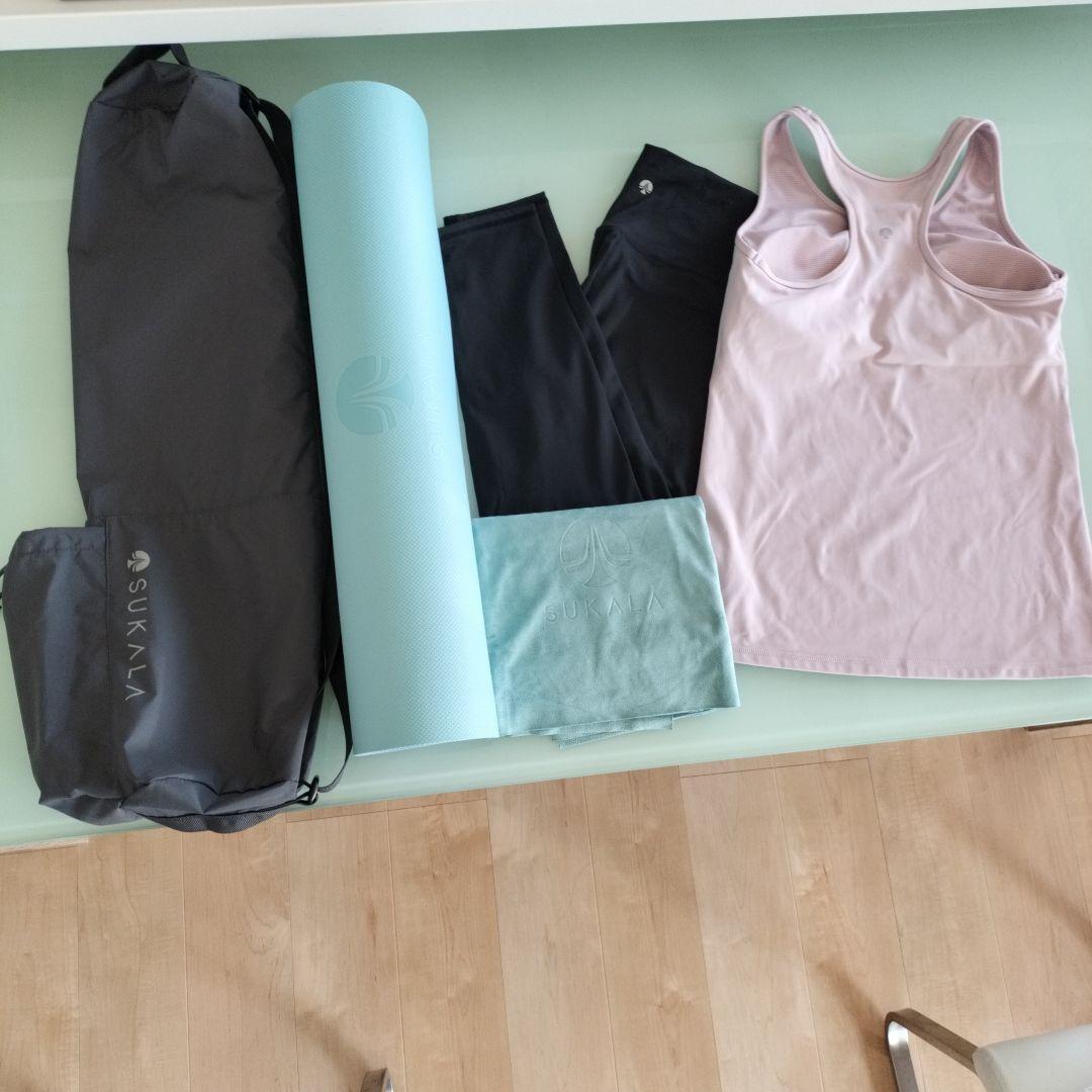 SUKALAウエア上下セット