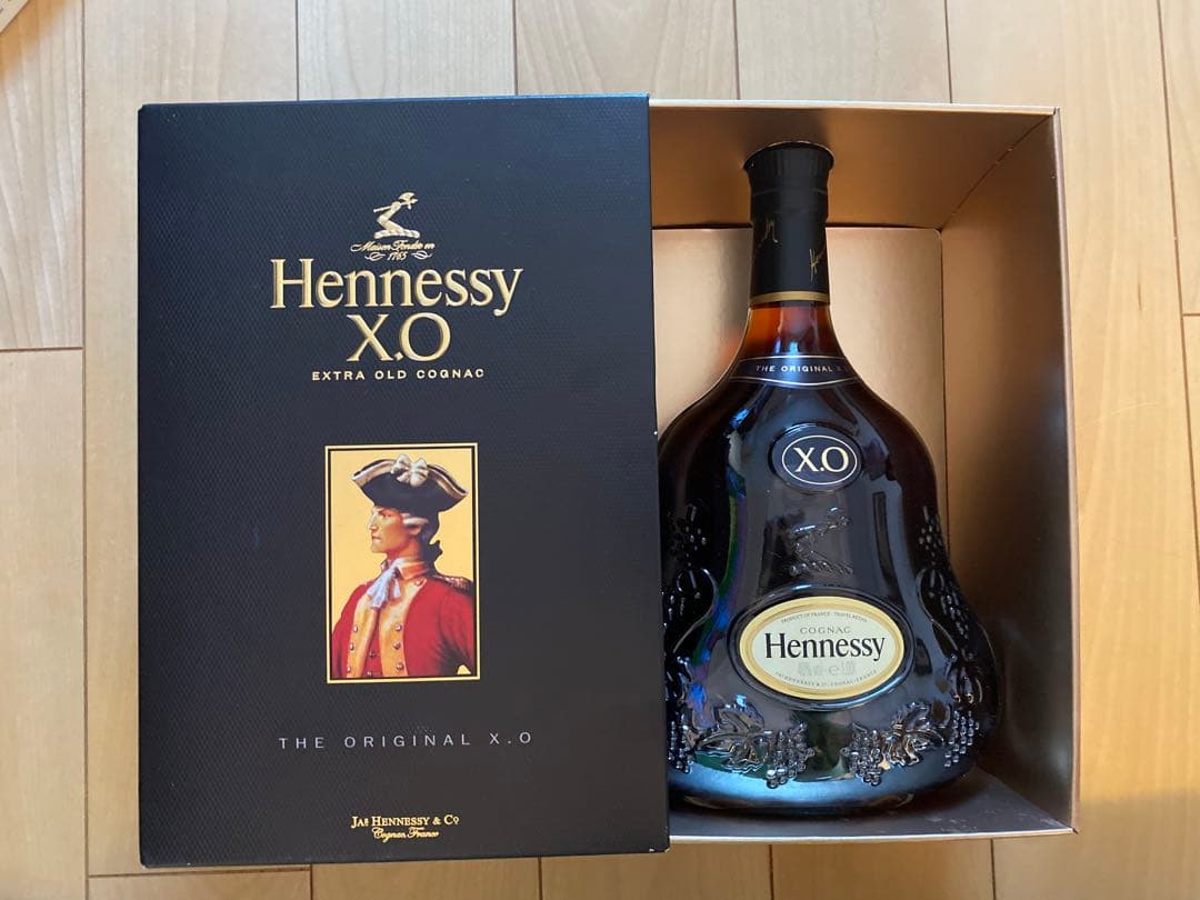Hennessy X.O. ブランデー 1000ml 箱付き