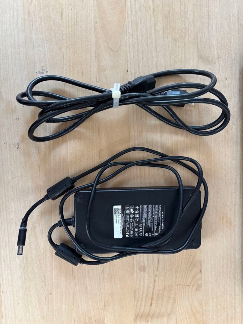 環*様 DELL Precision7710 XeonノートPC ブラック