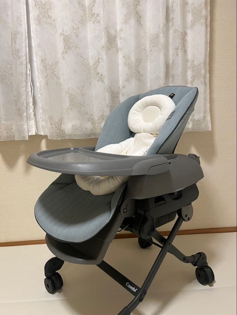 【美品】Combi ネムリラ電動ハイローチェア