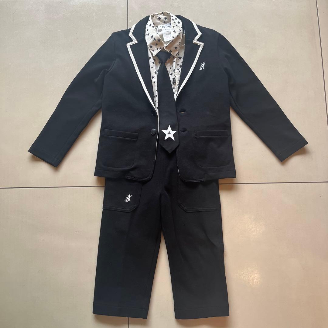 キッズスーツ　アニエスベー120〜130cm ネクタイ付き