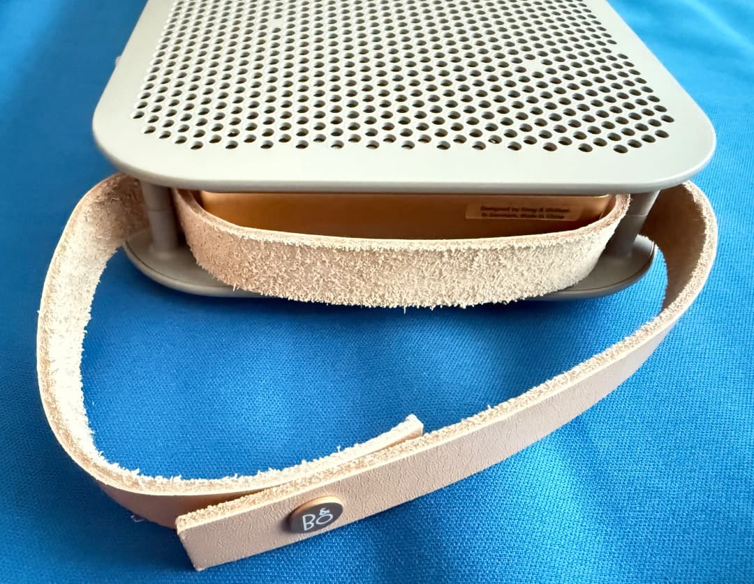 BEOPLAY A2 バングアンドオルフセン　ジャンク品