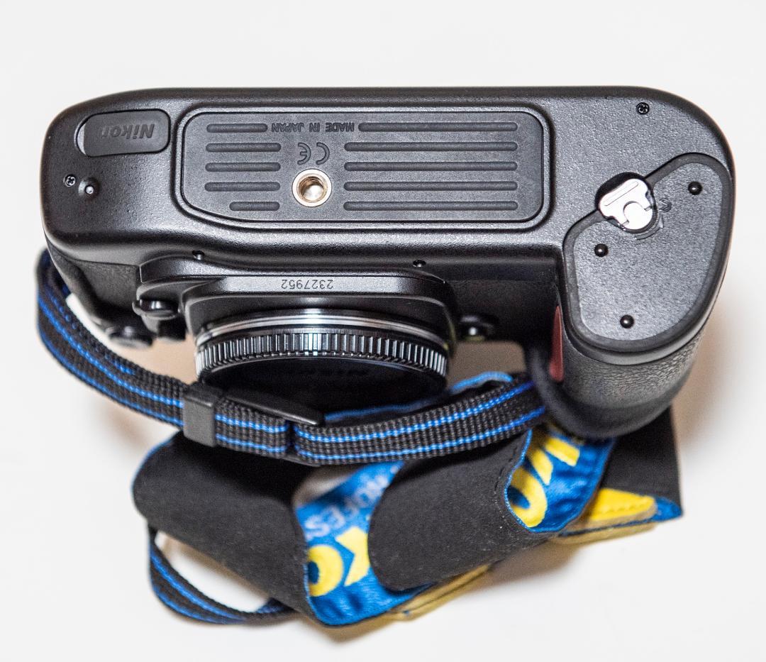 Nikon F100 ボディ