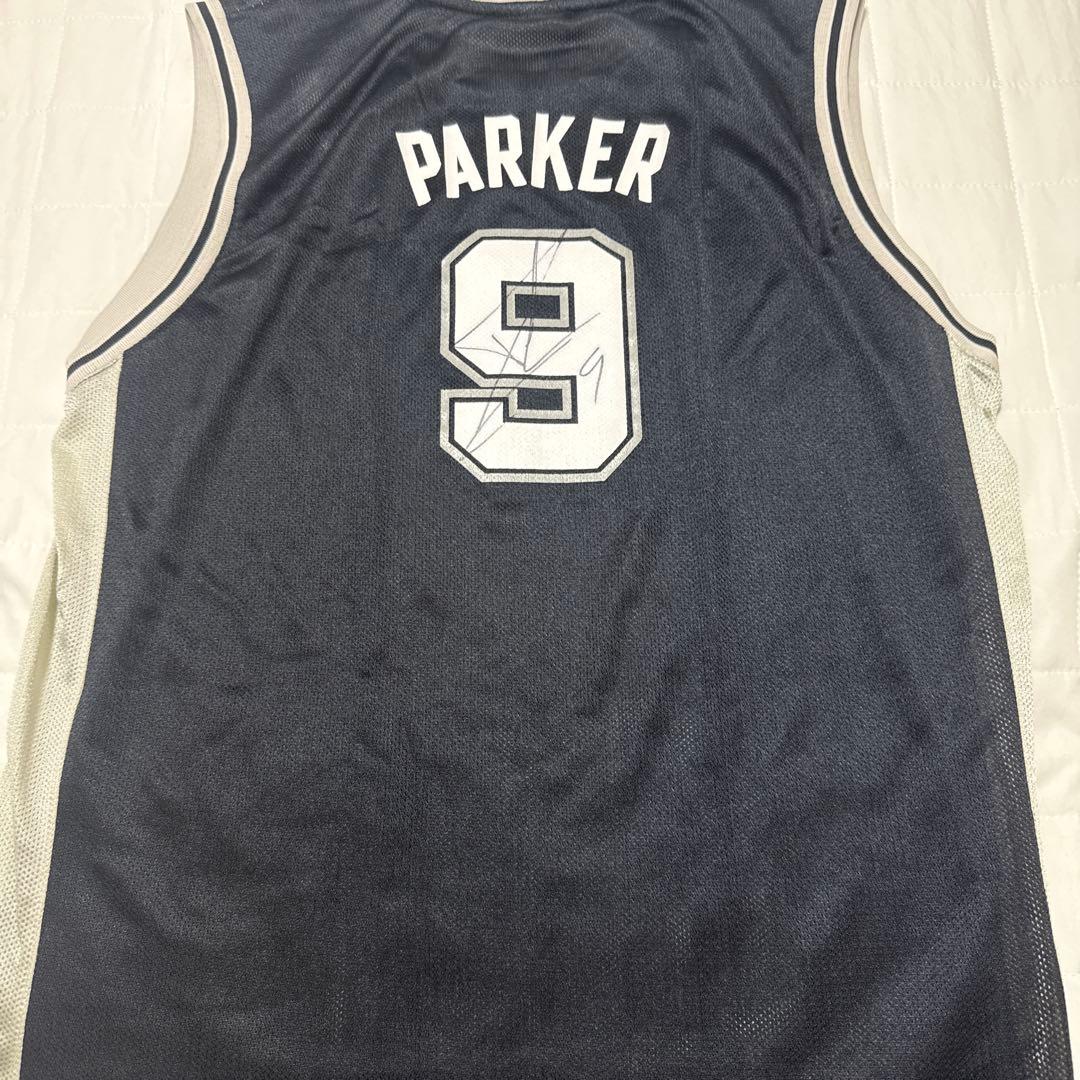 nbaサイン入りユニフォーム トニーパーカー