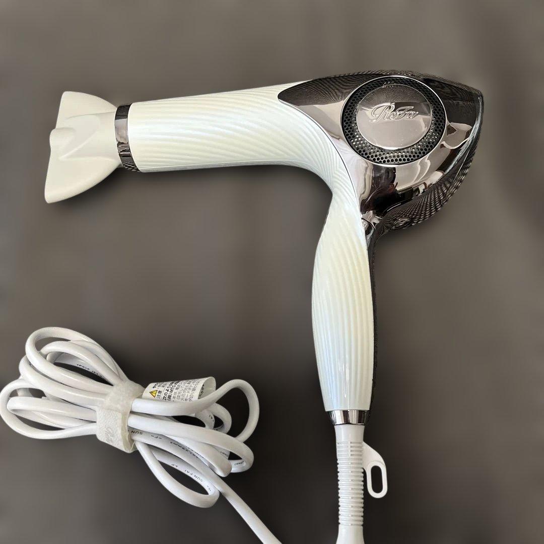 リファ　ビューティックドライヤー