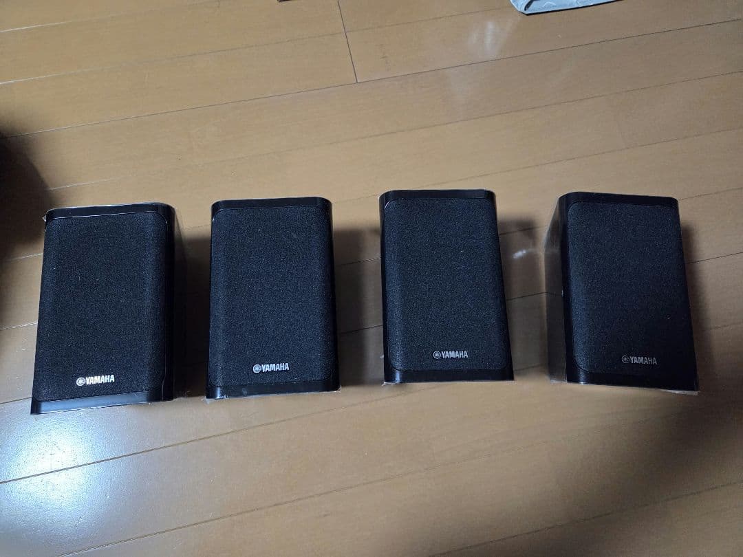 YAMAHA　サラウンドスピーカー　NS-P41 NS-B40のみ　4台　中古
