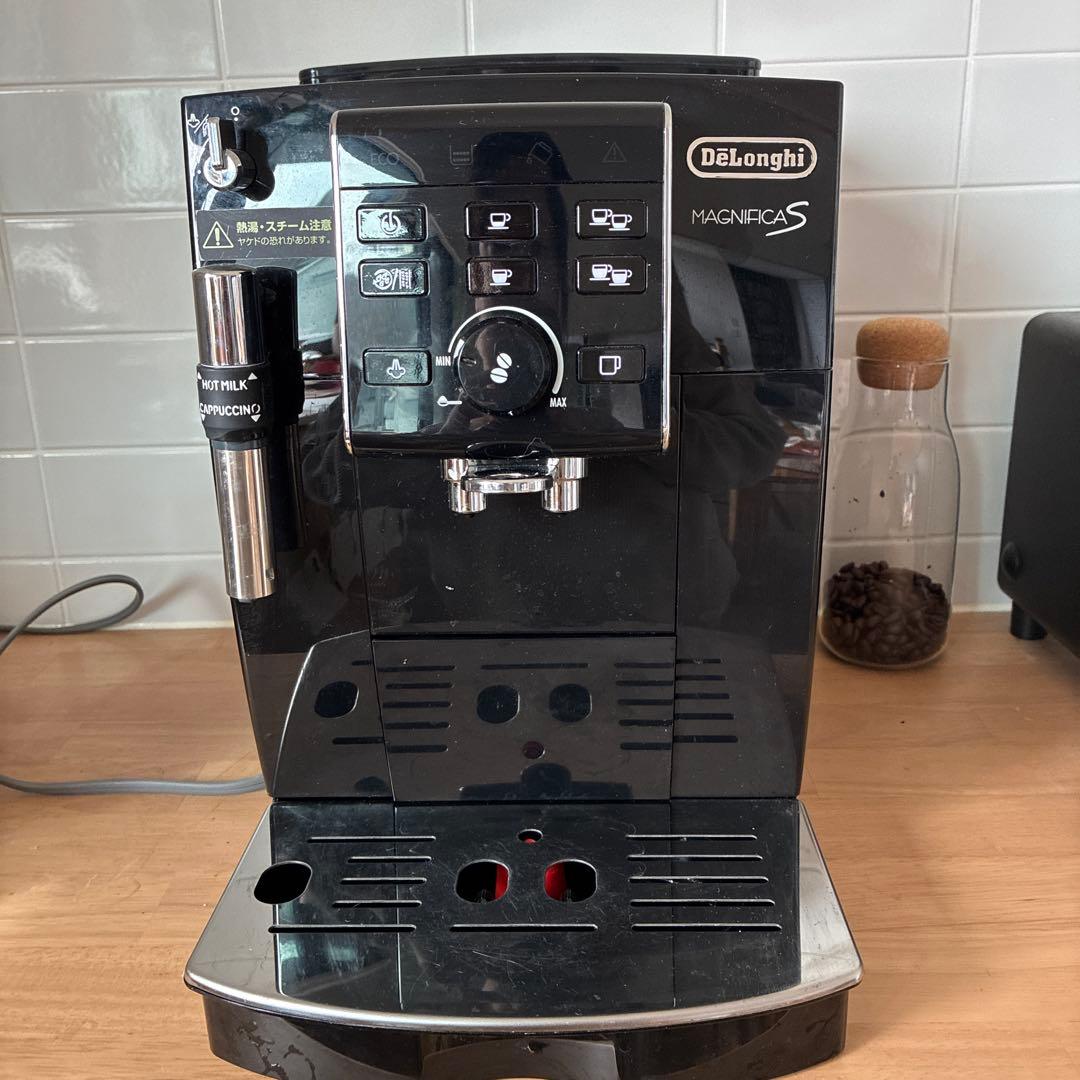 デロンギ　マグニフィカ　S コンパクト全自動エスプレッソマシン