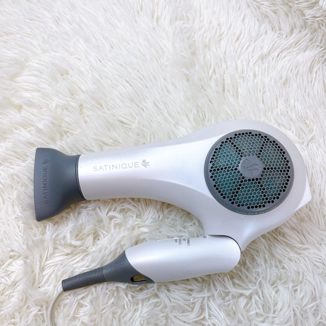 アムウェイ サテニーク バランスイオン ヘアドライヤー 100V