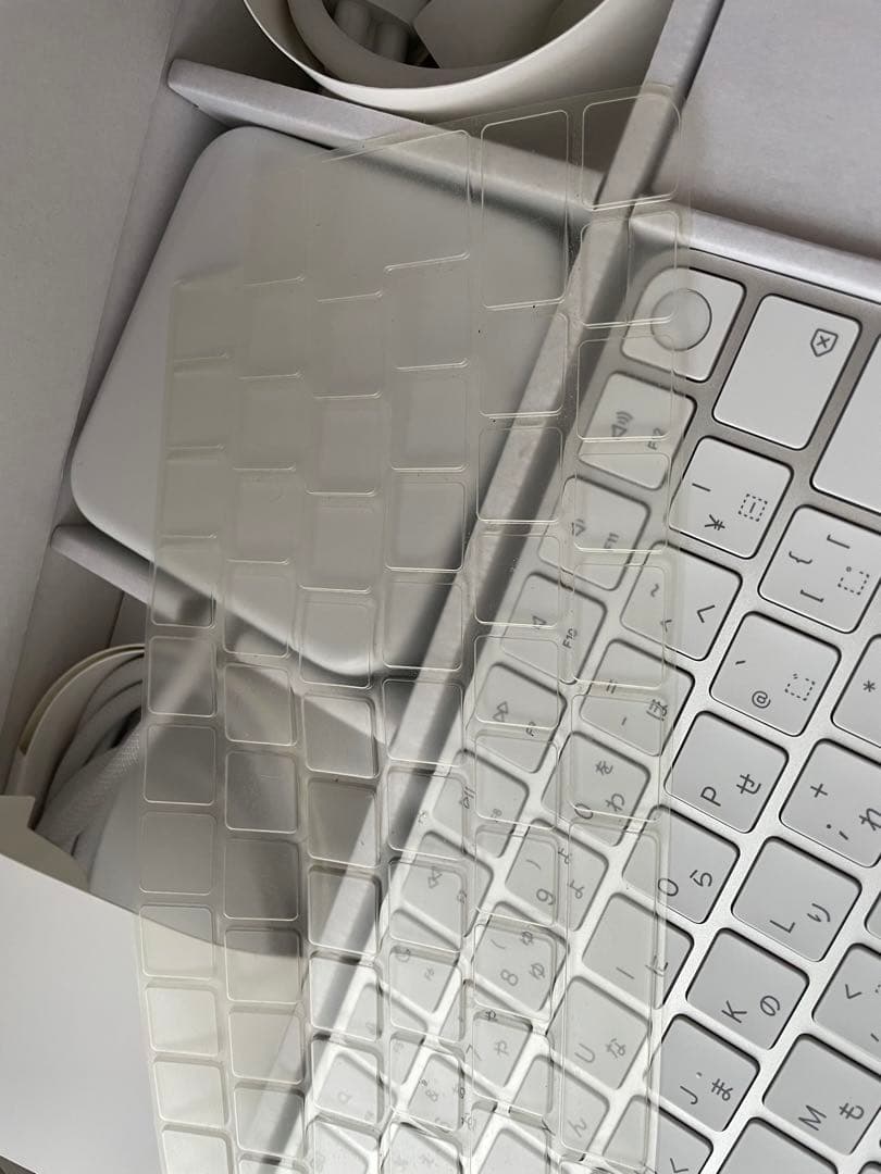 iMac 24インチretina 4.5k 256GB M1チップ/8コアCPU