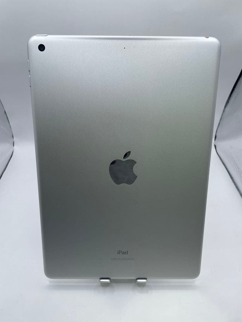 iPad 7世代 32GB 本体　バッテリー81%