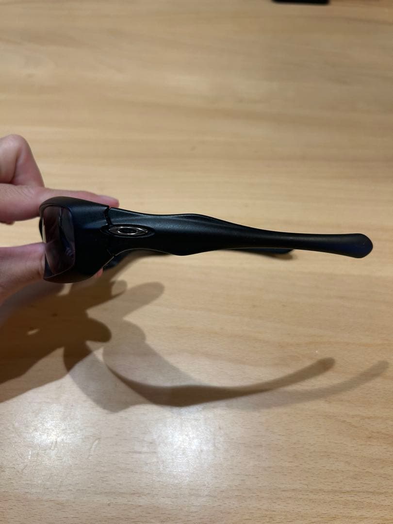 オークリー　モンスターポップ　サングラス