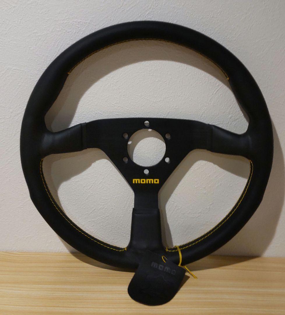 momo ステアリング V35 340mm 黒