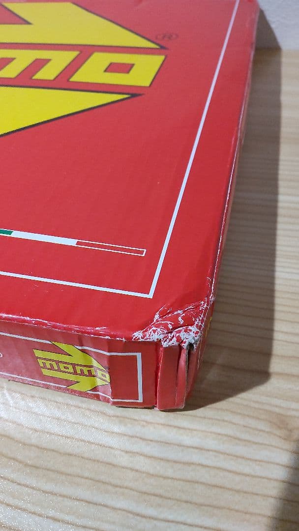 momo ステアリング V35 340mm 黒