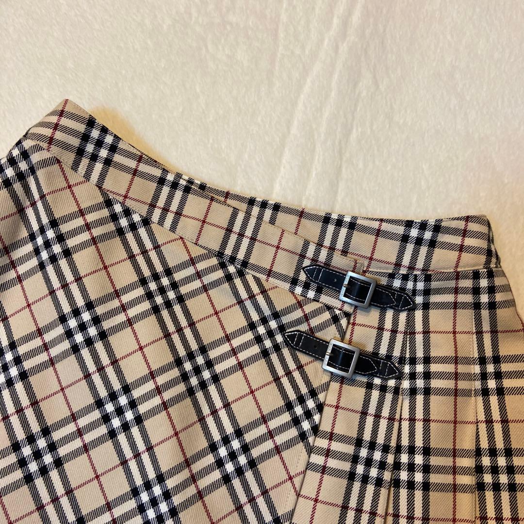 美品 Burberry London ノバチェック プリーツミニスカート