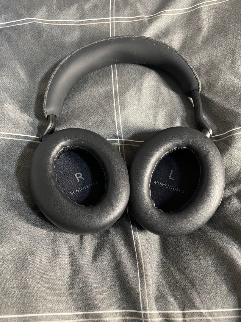 Sennheiser Momentum 4 ワイヤレスヘッドホン