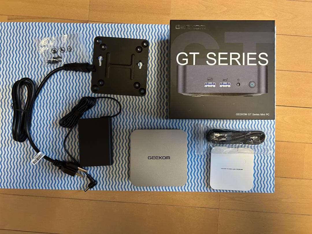 GEEKOM NUC GT13 PRO 第13世代 CORE I9-13900H