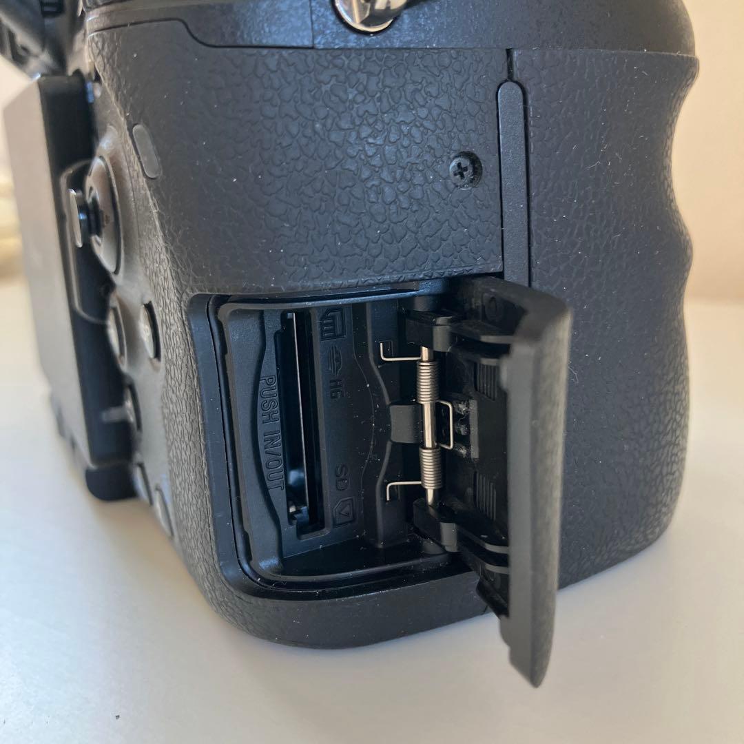 [美品]SONY α77 SLT-A77V