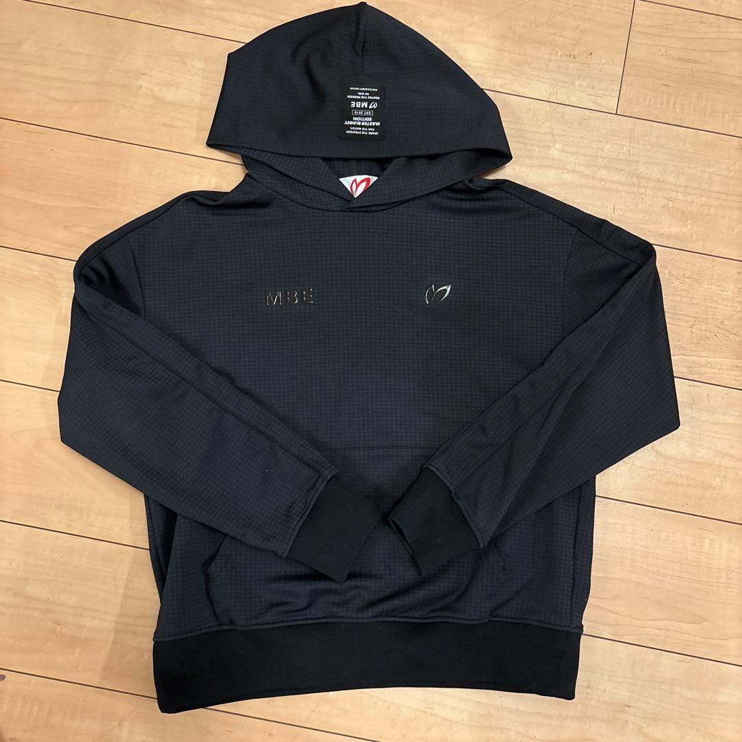 MASTER BUNNY EDITION フーディプルオーバー