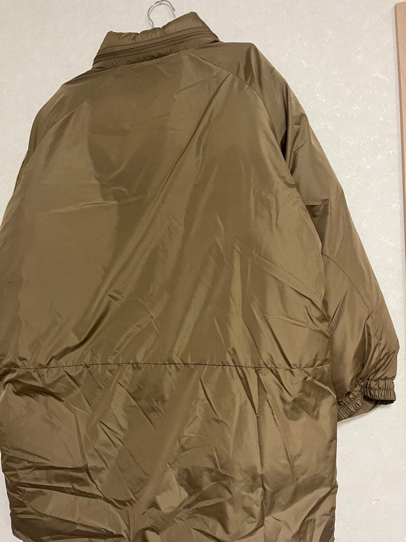 新品タグ付き yield モンスターダウンジャケット イールド ・アウター XL