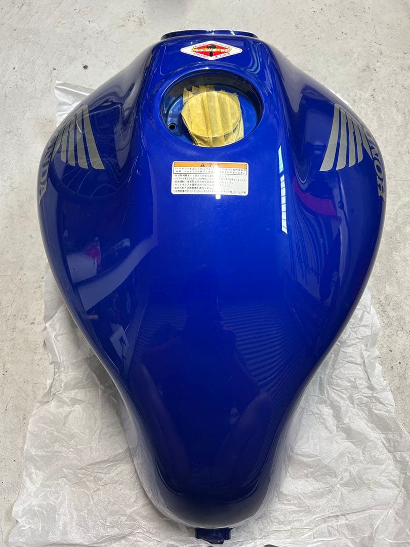 ホーネット250 フューエルタンク