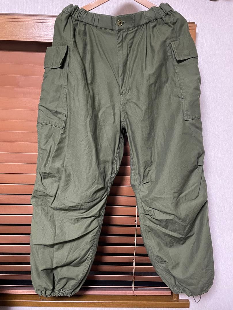 nanamica店舗限定GUNGHOカーゴパンツ