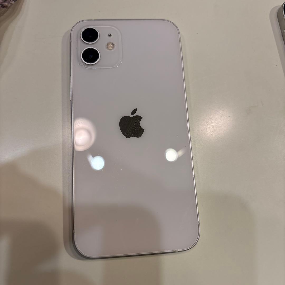 値下げしました！　Apple iPhone 12 ホワイト 本体　64gb