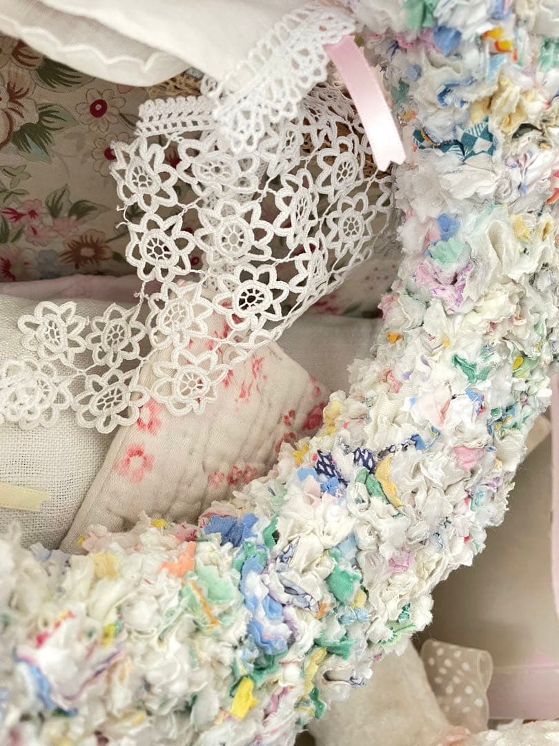 アンティークキルトで贅沢布リース両面♡ 限定１個ハンドメイド·͜· ♡