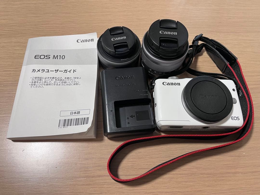 Canon EOS M10 ホワイト　ミラーレス一眼
