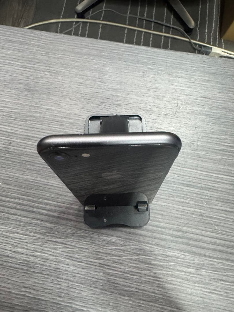 ③Apple iPhone 8スペースグレー 本体64GB SIMフリー1-10