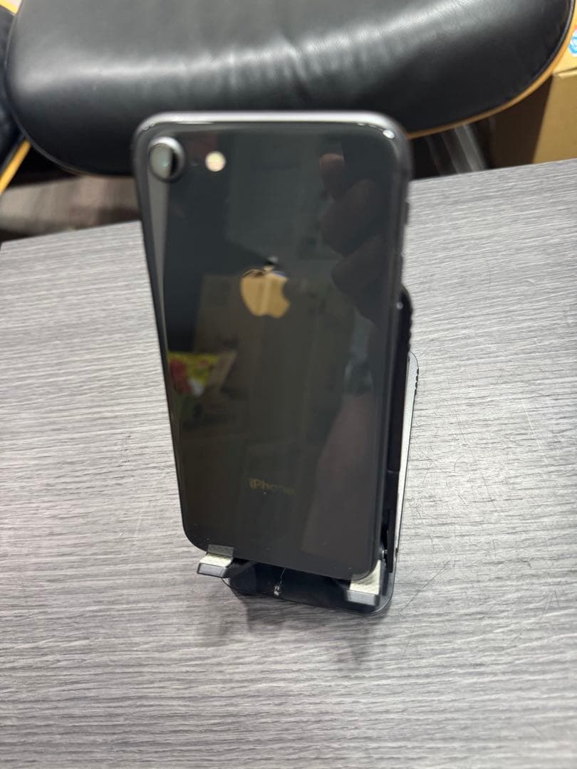 ③Apple iPhone 8スペースグレー 本体64GB SIMフリー1-10