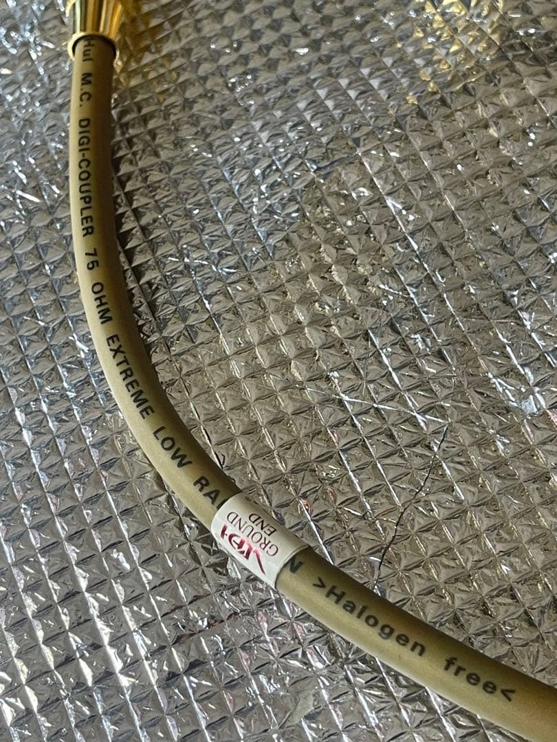 バンデンハル　van den Hul 75 Ωデジタルケーブル