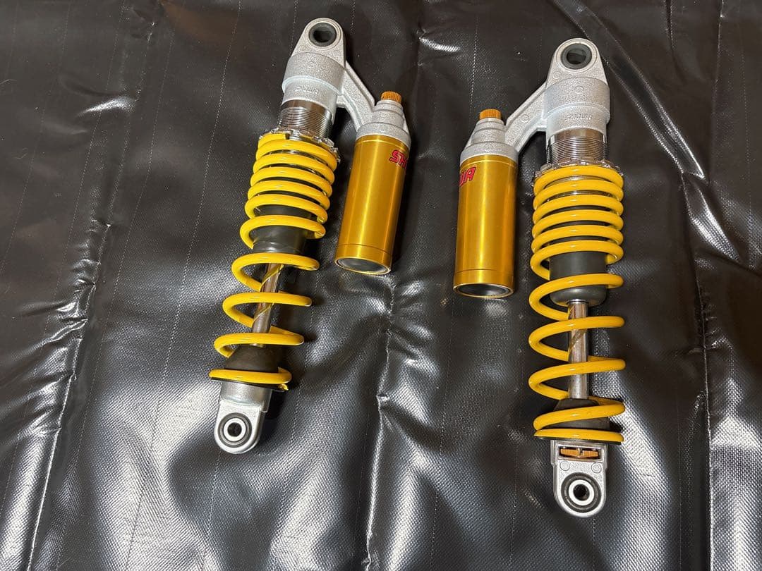 NC42 スーパーフォアー400 純正リアショック