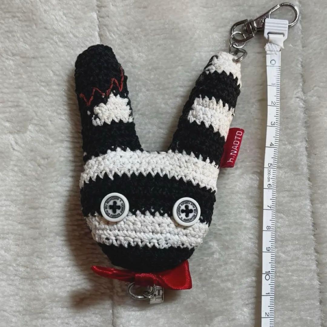 へ*可様 【Y2K】h.naoto 編みぐるみストライプウサギ　バッグチャーム