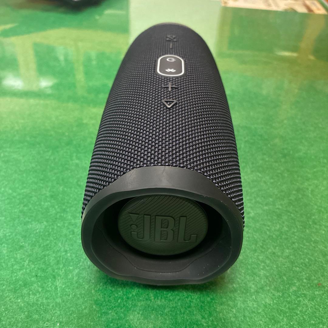 JBL Charge 4 ワイヤレススピーカー ブラック
