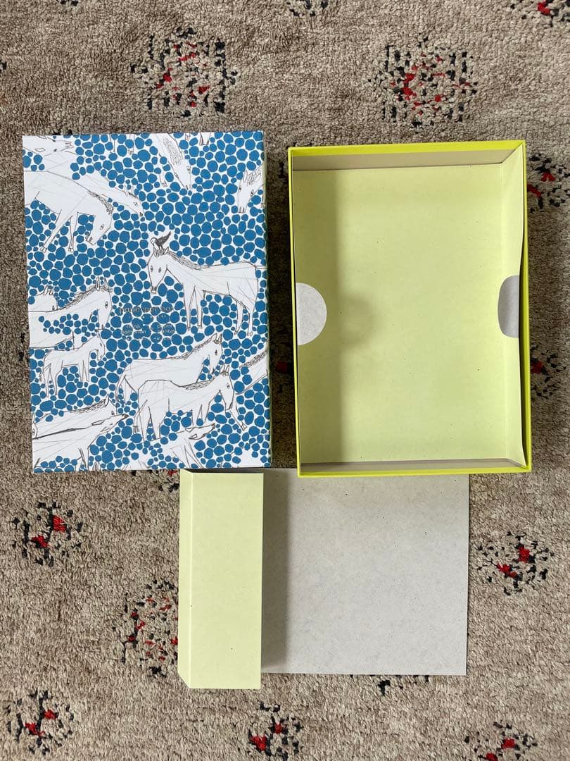 ミナペルホネン　ぺぱぷんたす　ぺぱぺるぼっくす