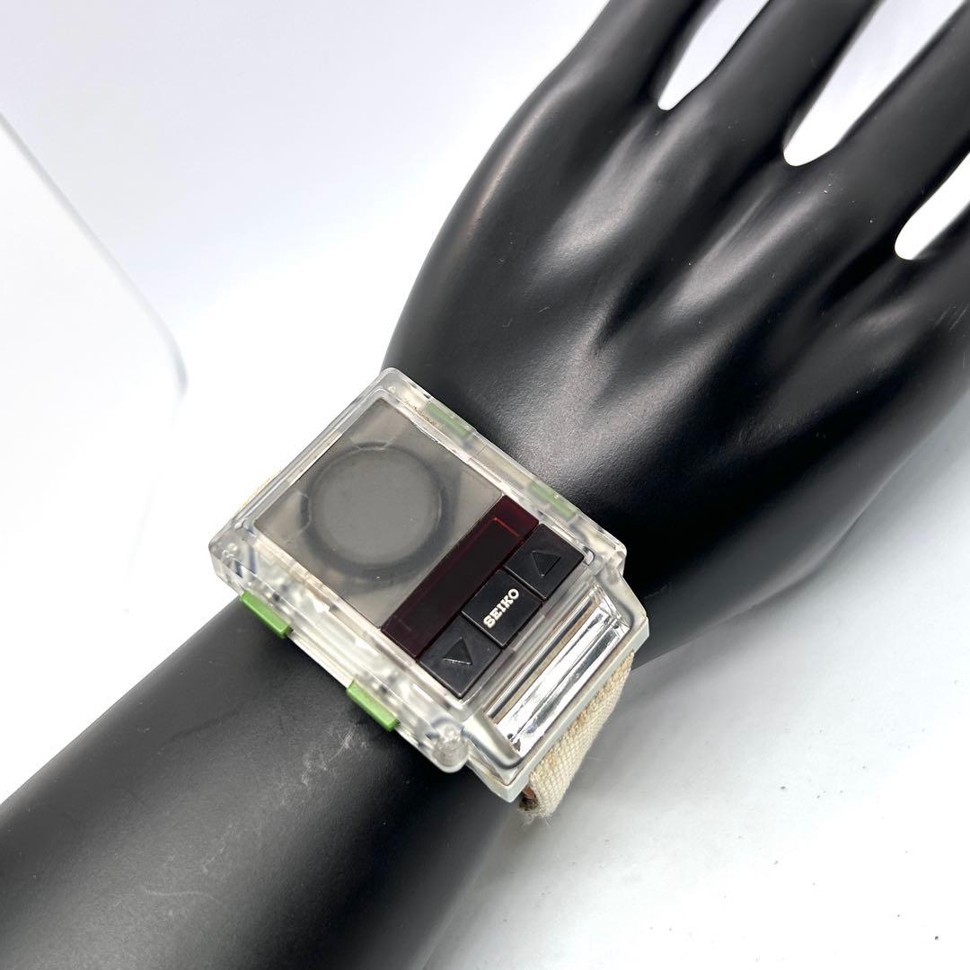 新品電池 稼働 SEIKO フリークエンシー 小室哲哉 B010-4000