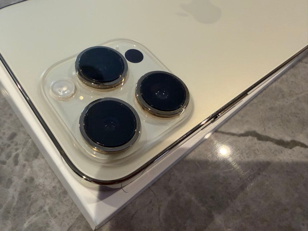 Apple iPhone 14Pro Max ゴールド