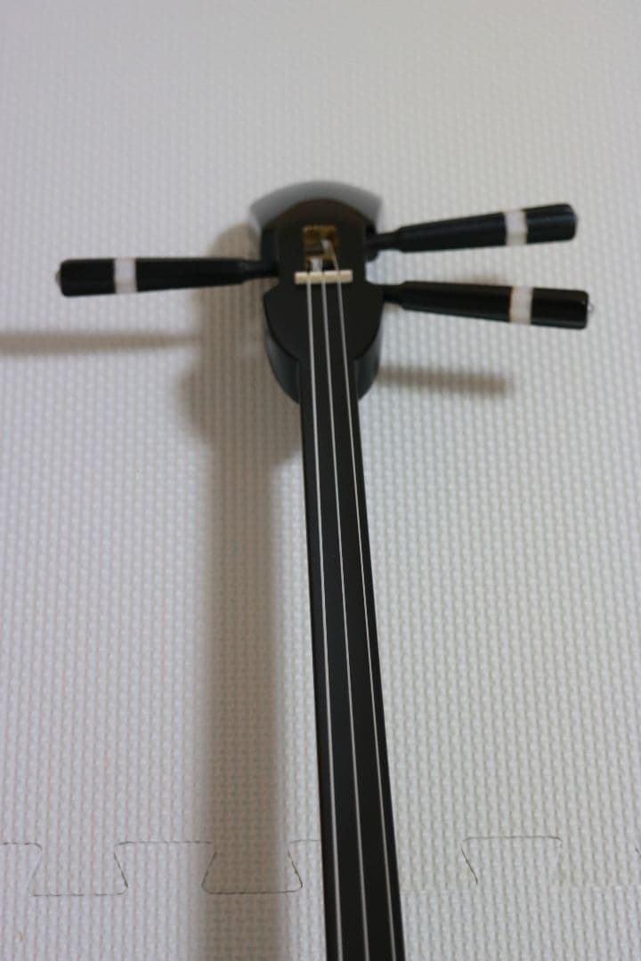 三線　沖縄三線リーズナブルな練習用　新品未使用品　今だけこの価格！