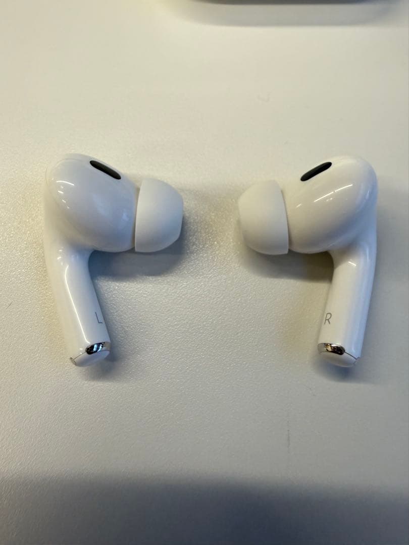 値下げ　AirPods Pro2 純正品 ワイヤレスイヤホン本体