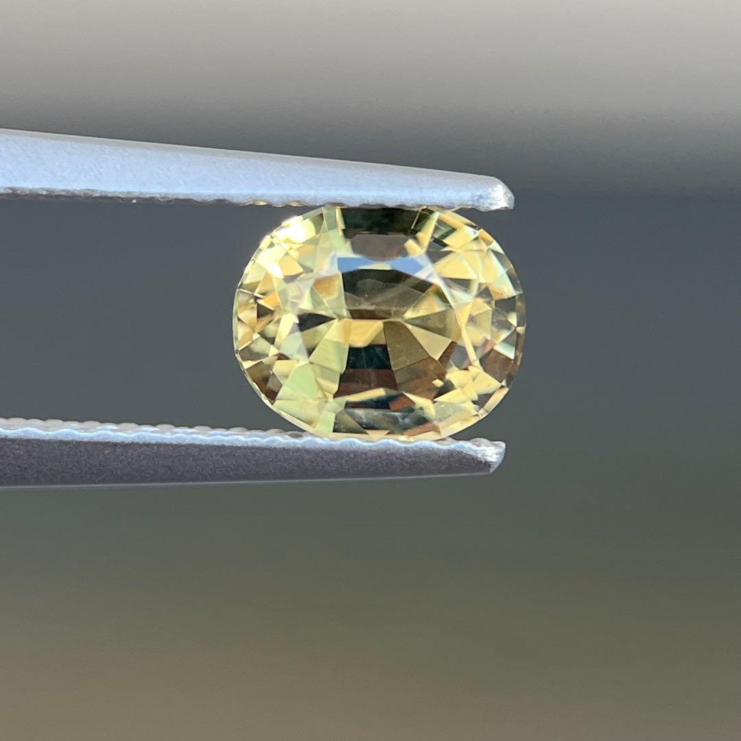 スリランカ産非加熱天然クリソベリルルース