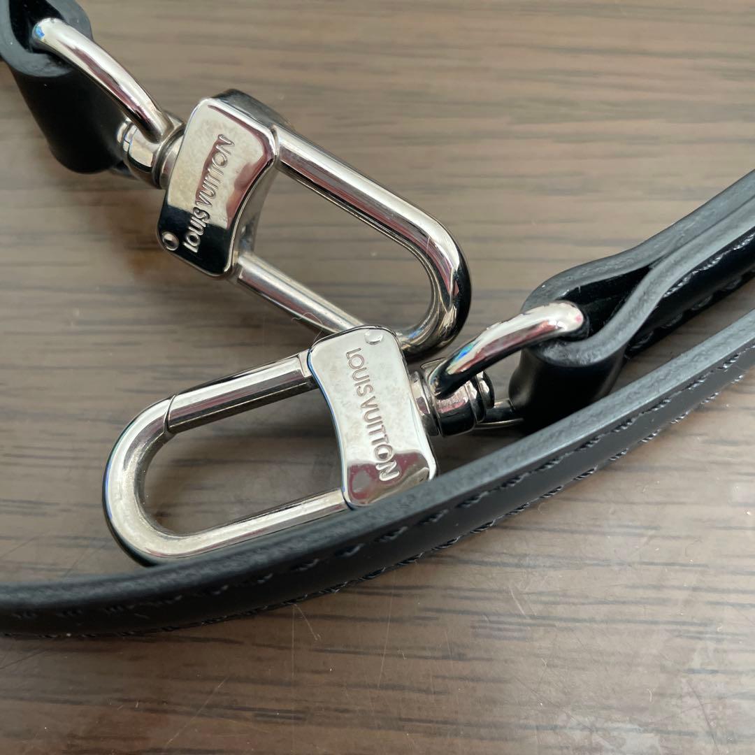 Louis Vuitton レザーショルダーストラップ ブラック