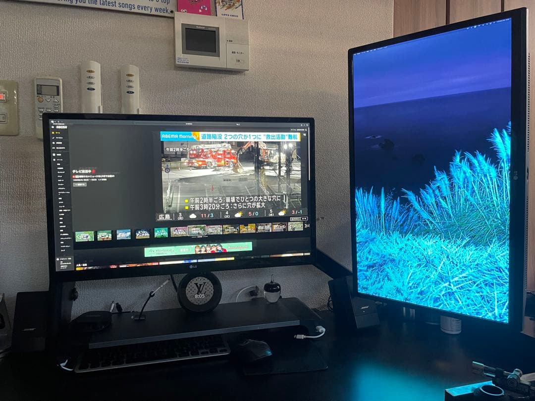 LG 24インチ　4K デュアルディスプレイ モニターアーム　USBポート付き