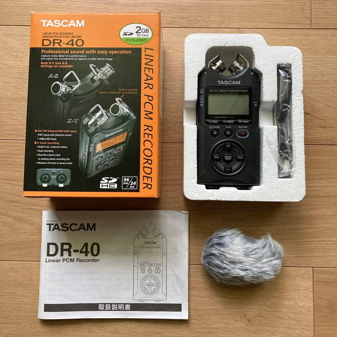 TASCAM DR-40 ウィンドスクリーンWS-11付き