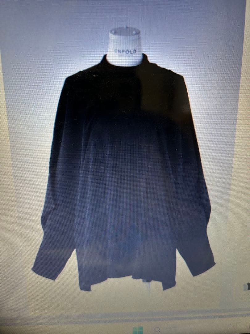 ⭐︎エンフォルド⭐︎昨季ドレーププルオーバー