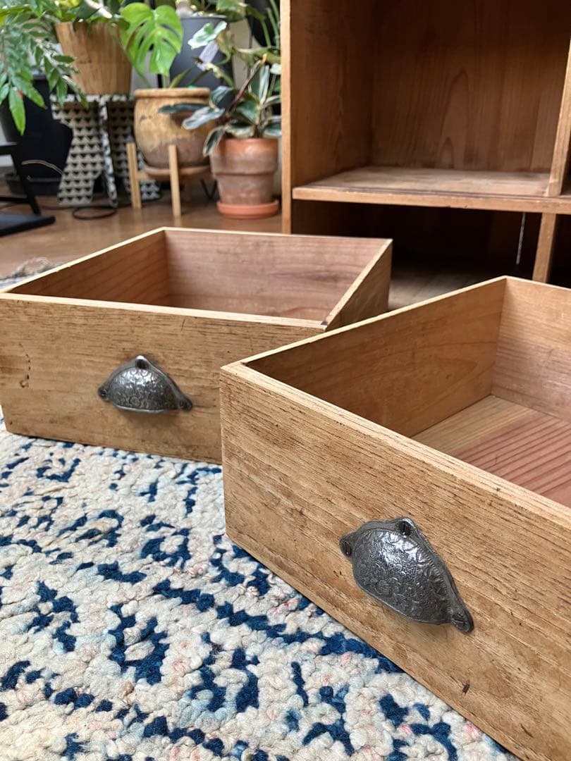 古道具　ガラス戸棚　昭和初期　ヴィンテージ家具