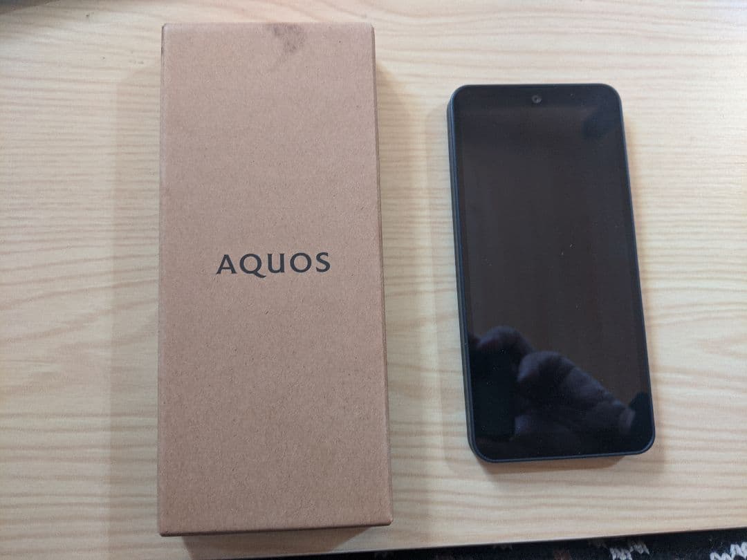 新品未使用シムフリーブラックAQUOS/wish3